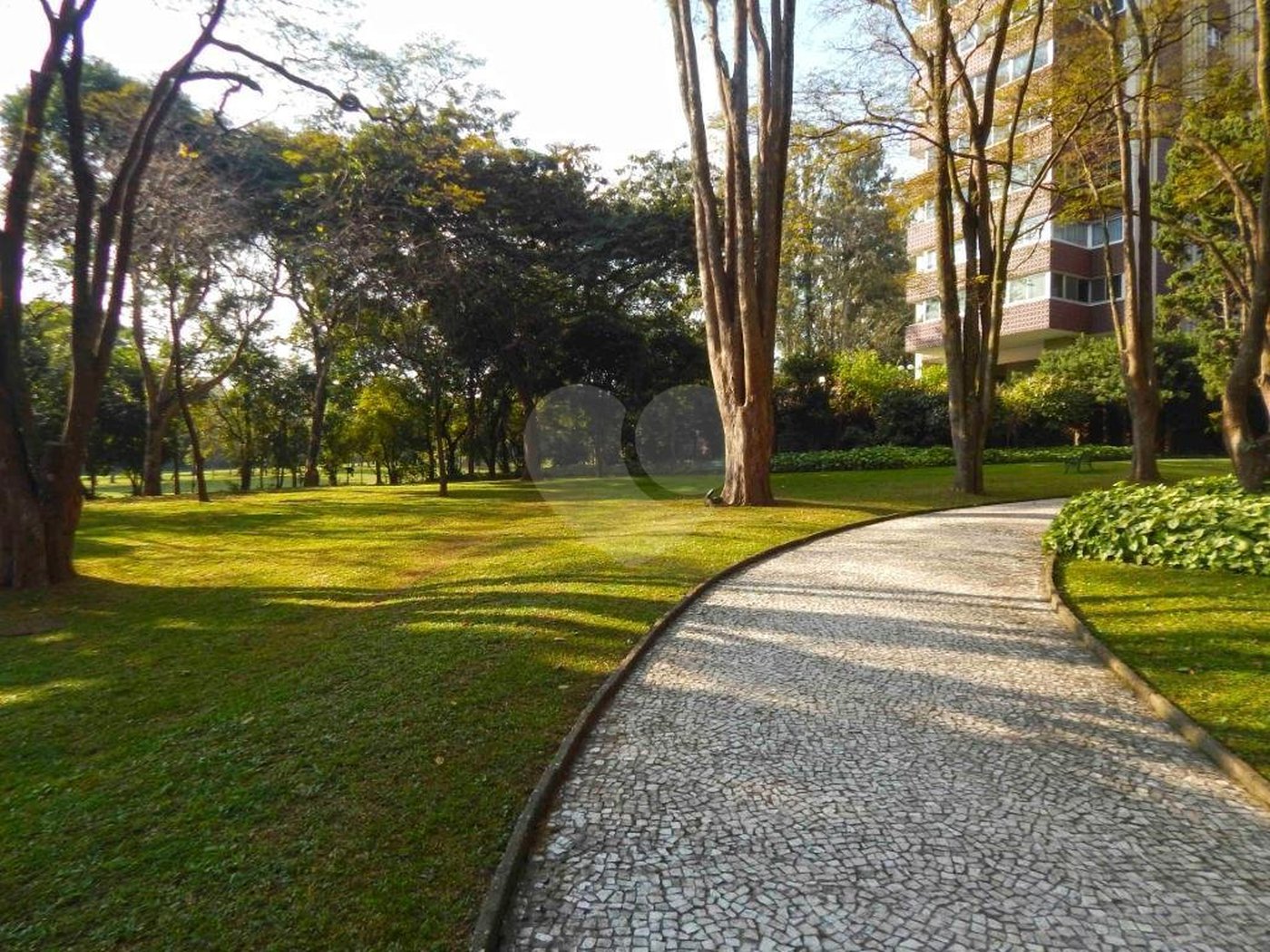 Apartamento à venda com 4 suítes em Jardim Marajoara, São Paulo, SP