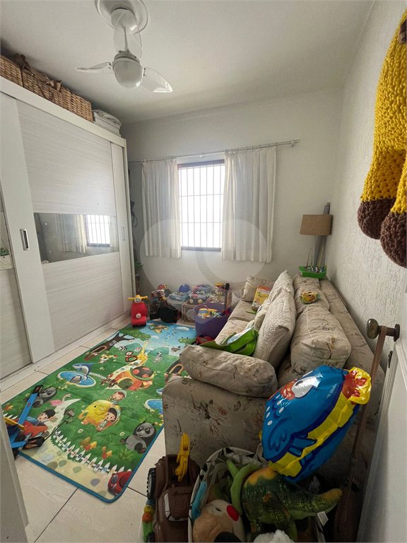 Casa à venda com 4 quartos, sendo 1 suíte, em Horto, São Paulo, SP