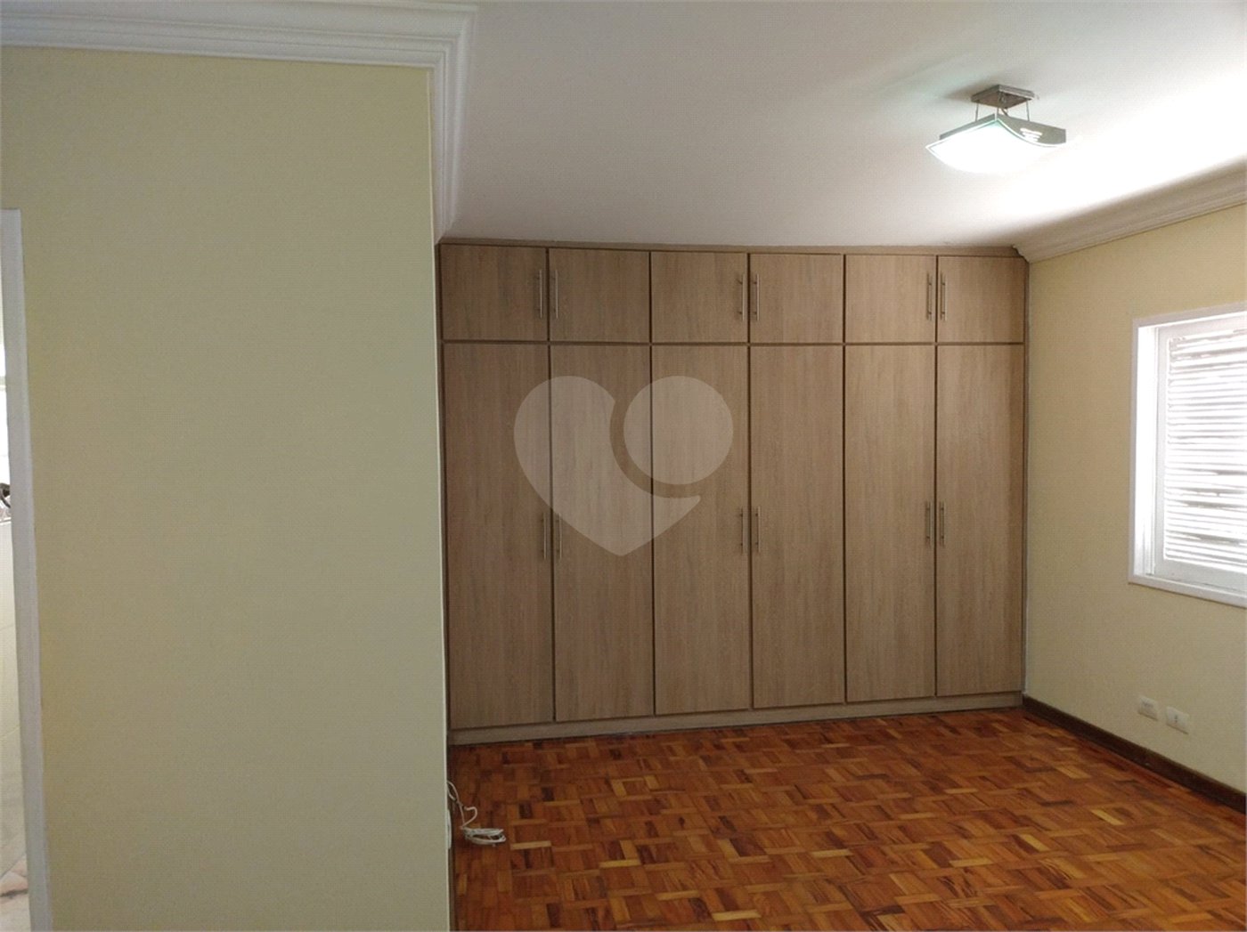 Casa Térrea à venda com 5 quartos, sendo 1 suíte,  em Tucuruvi, São Paulo, SP