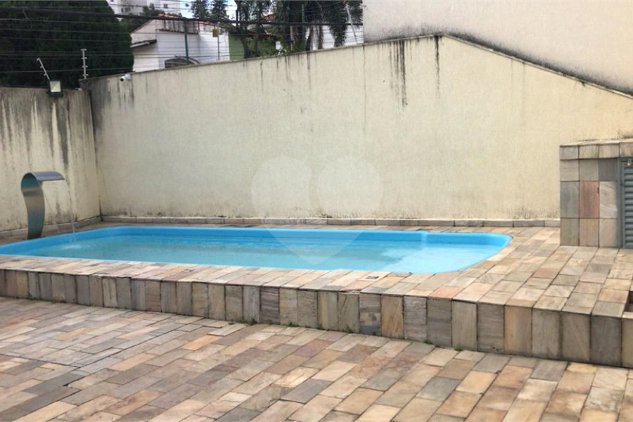 Casa à venda com 3 quartos, sendo 1 suíte,  no condomínio Felipe, São Paulo - SP