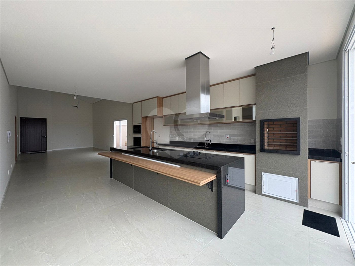 – CONDOMINIO FABER 4