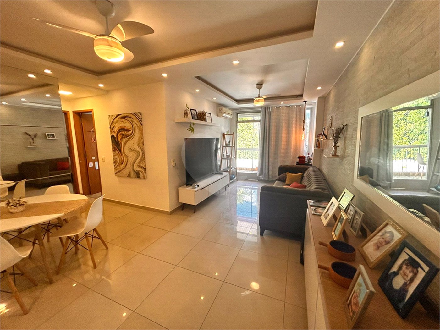 Apartamento à venda com 2 quartos, sendo 1 suíte, em Vila Isabel, Rio de Janeiro, RJ
