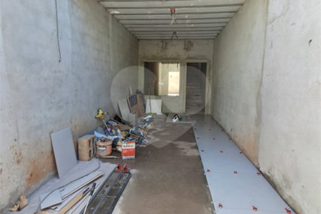 Sobrado à venda com 3 quartos, sendo 1 suíte,  em Vila Laís, São Paulo, SP