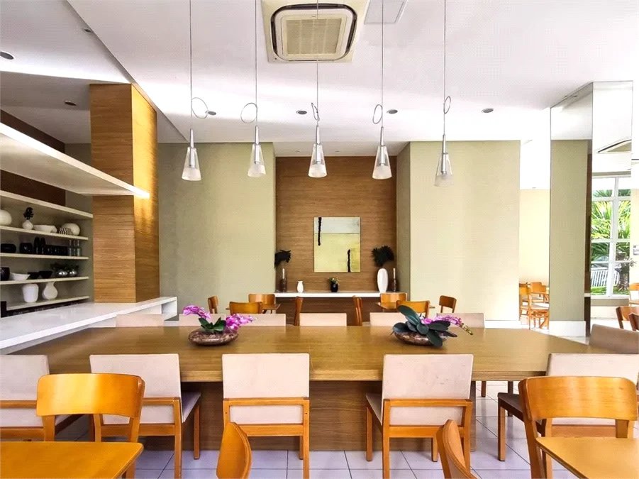 Apartamento à venda com 3 quartos, sendo 1 suíte, em Vila Andrade, São Paulo, SP