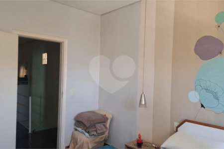 Sobrado à venda com 3 suítes em Vila Pompéia, São Paulo, SP