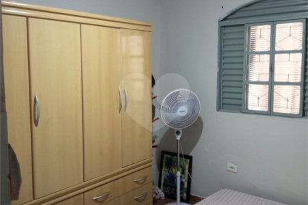 Casa de Vila à venda com 3 quartos em Jardim Santa Cruz, Salto, SP
