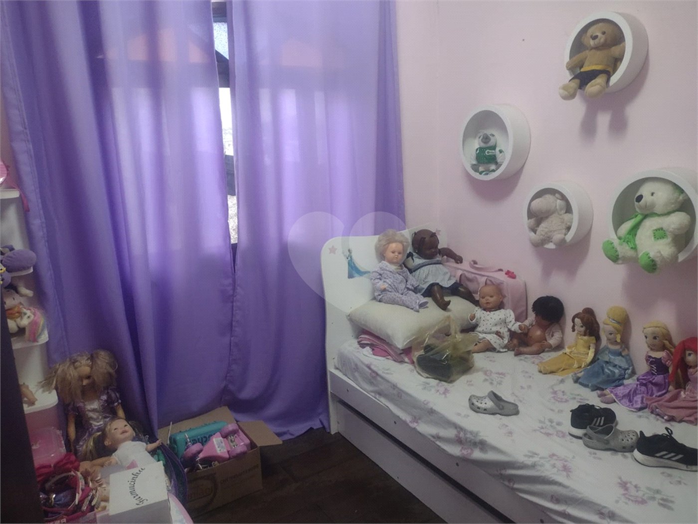 Casa à venda ou para alugar com 3 suítes em Tremembé, São Paulo, SP
