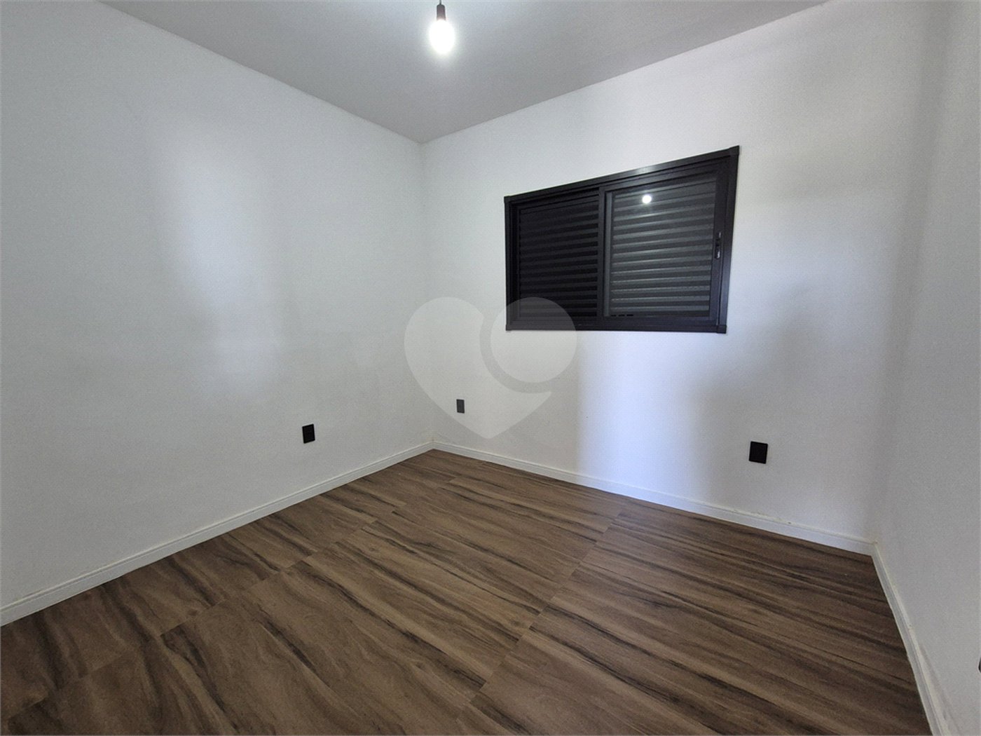 Casa à venda com 3 quartos, sendo 1 suíte, em Jardim Paraíso da Usina, Atibaia, SP