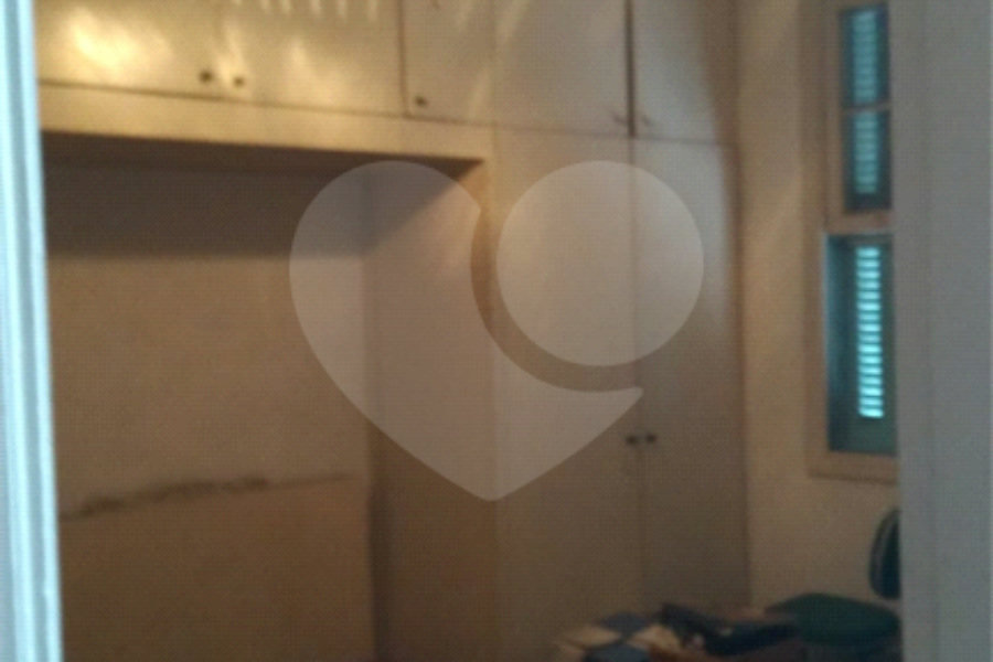 Apartamento à venda com 6 quartos, sendo 1 suíte, em Santana, São Paulo, SP