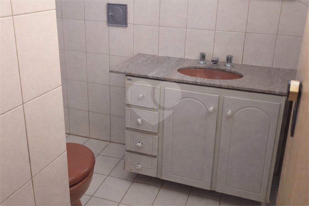 Casa à venda com 2 quartos, sendo 1 suíte, no Centro, Araraquara, SP