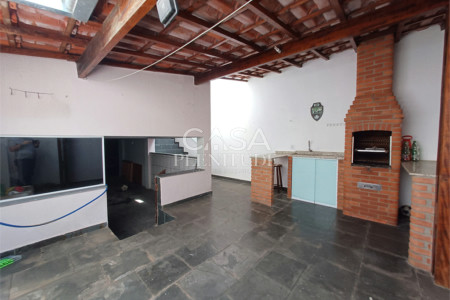 Sobrado à venda com 3 quartos em Jardim Brasilândia, Sorocaba, SP
