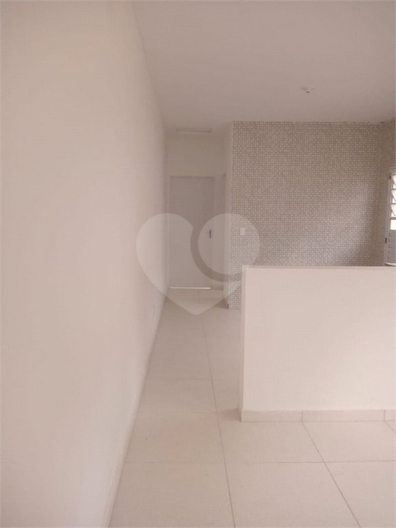 Casa à venda com 2 quartos, sendo 1 suíte, no Centro, Mairinque, SP