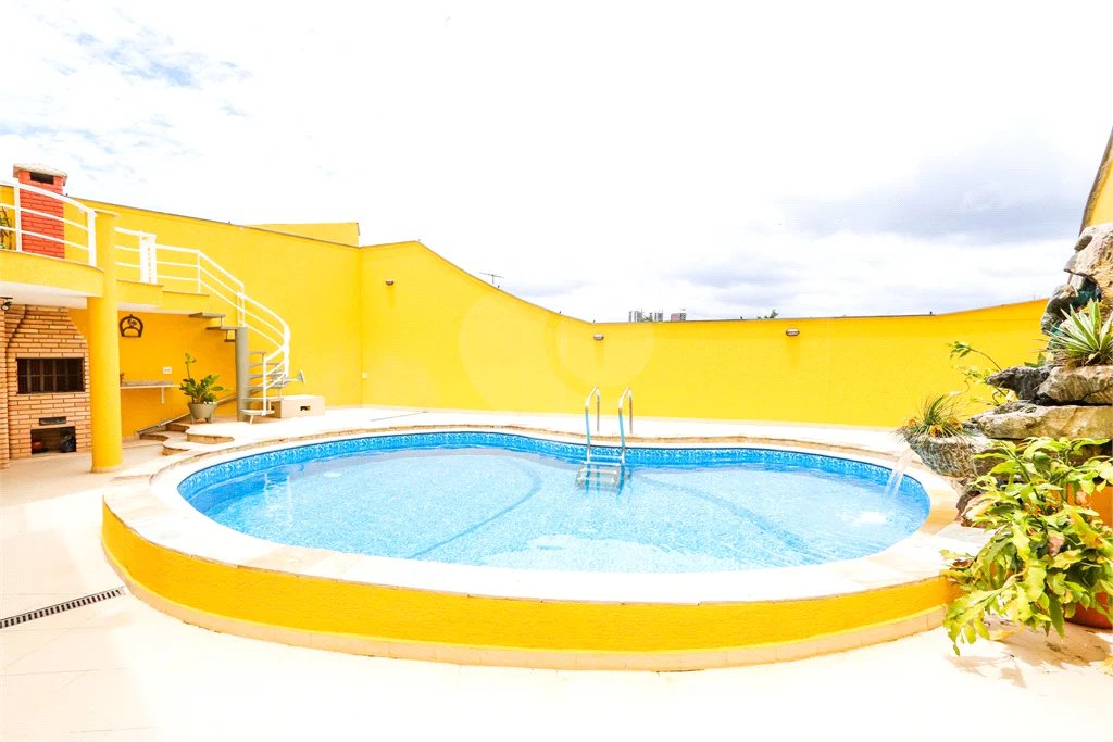Casa à venda com 4 quartos, sendo 1 suíte, em Jardim Franca, São Paulo, SP