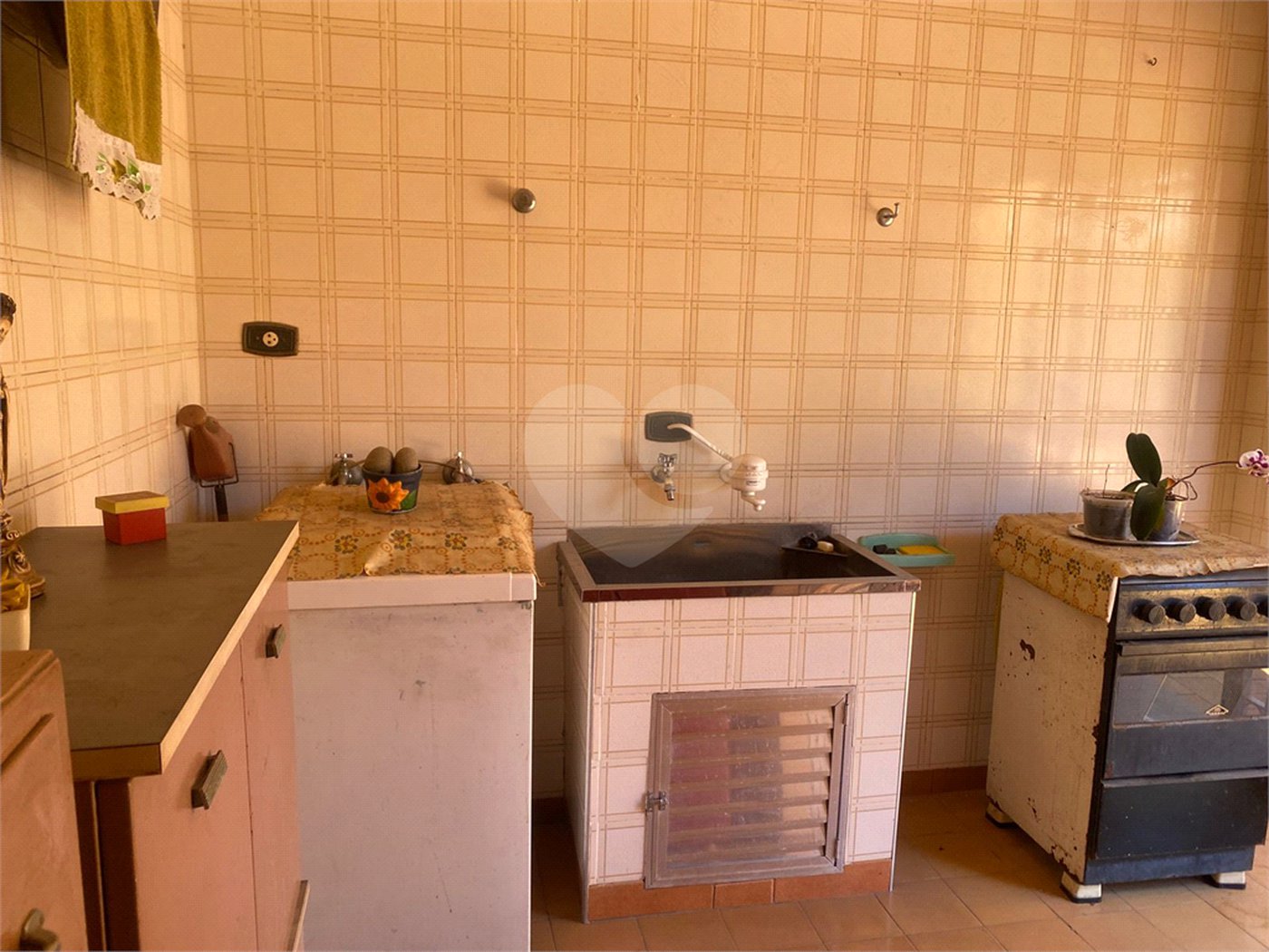 Casa à venda com 2 quartos, sendo 1 suíte, em Vila Rosália, Guarulhos, SP