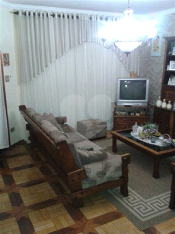 Casa à venda com 3 quartos, sendo 1 suíte, em Tatuapé, São Paulo, SP