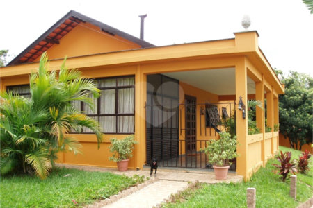 Fazenda à venda com 6 quartos, sendo 3 suítes, em Caldeira, Indaiatuba, SP