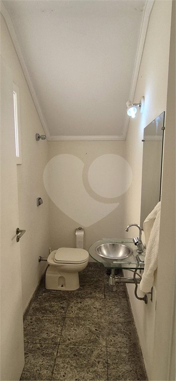 Casa à venda ou para alugar com 3 suítes no condomínio Jardim Theodora, Itu - SP