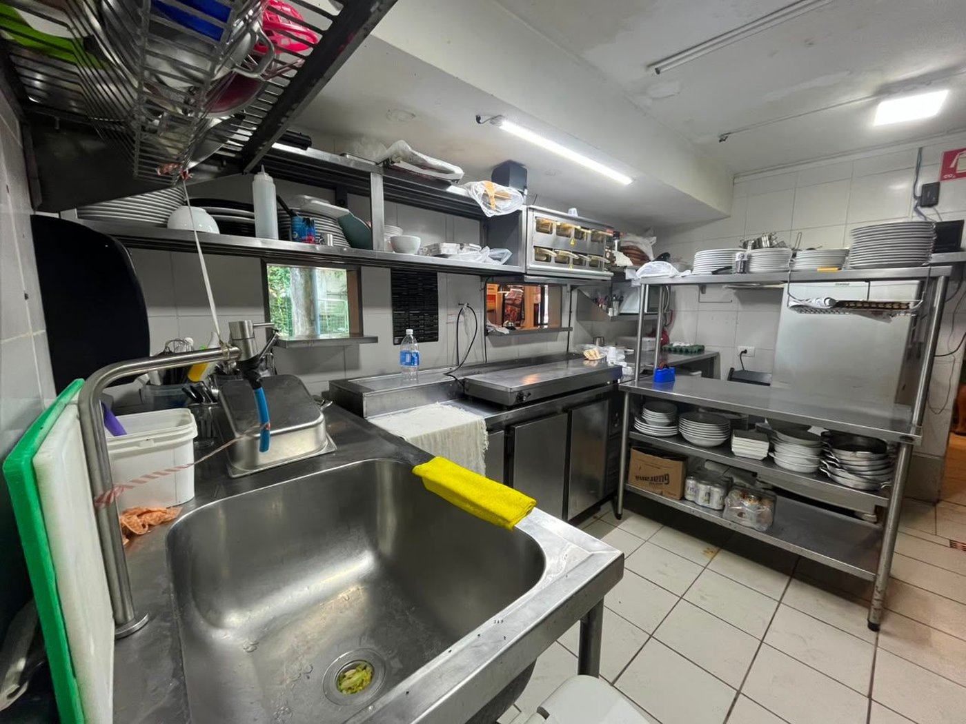 Ponto comercial à venda por R$ 350.000 - Barra Funda - Guarujá/SP