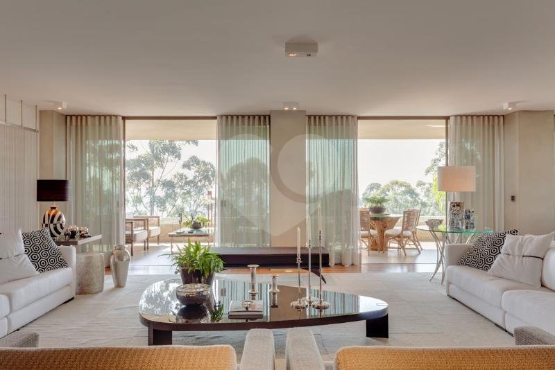 Apartamento à venda com 4 suítes em Morumbi, São Paulo, SP