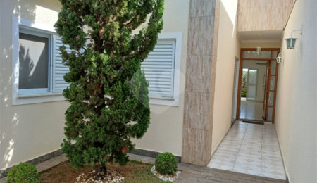 Casa à venda com 3 quartos, sendo 1 suíte, no condomínio Golden Park Residence II, Sorocaba - SP
