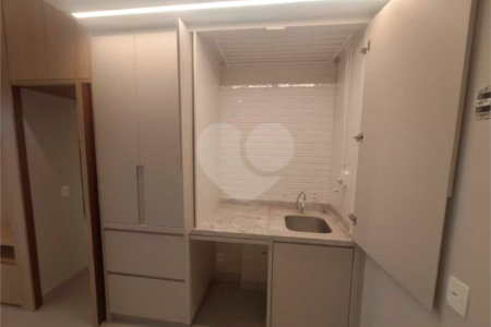 Apartamento à venda com 1 suíte em Moema, São Paulo, SP
