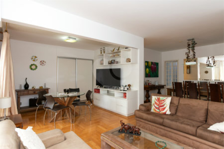 Apartamento à venda com 2 quartos, sendo 1 suíte,  em Indianópolis, São Paulo, SP
