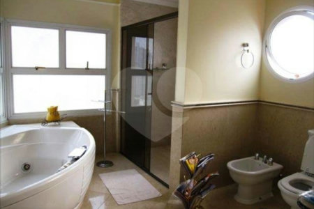 Apartamento à venda com 4 suítes em Jardim Fonte do Morumbi, São Paulo, SP