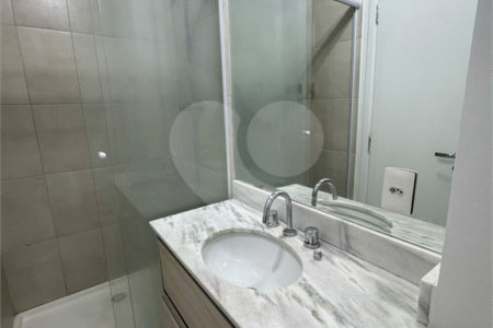 Apartamento à venda com 1 quarto em Santo Amaro, São Paulo, SP