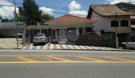 Casa Térrea à venda com 3 quartos em Tucuruvi, São Paulo, SP