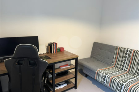 Casa à venda com 3 quartos, sendo 1 suíte, no condomínio Jardim Guarujá, Salto - SP