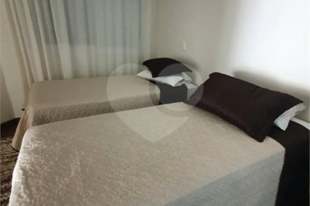 Casa à venda com 5 quartos, sendo 4 suítes, no condomínio Sol Vinhedo, Vinhedo - SP