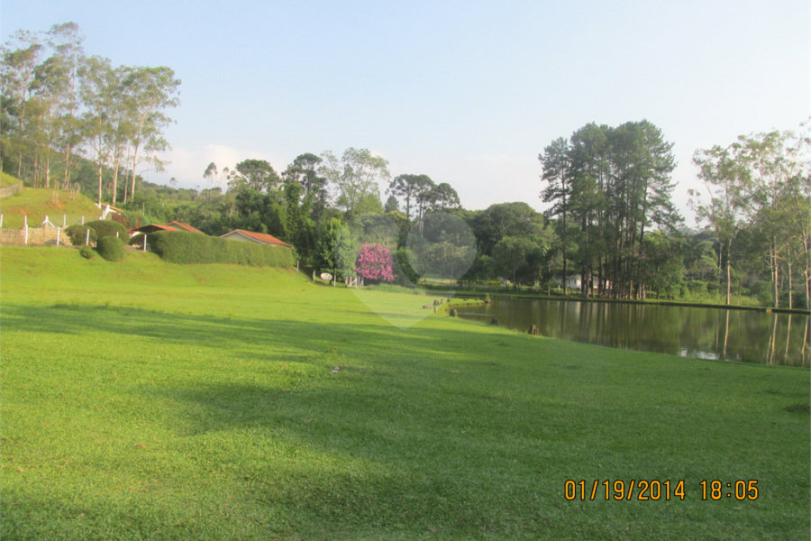 Casa à venda ou para alugar no condomínio Cinco Lagos, Mairiporã - SP