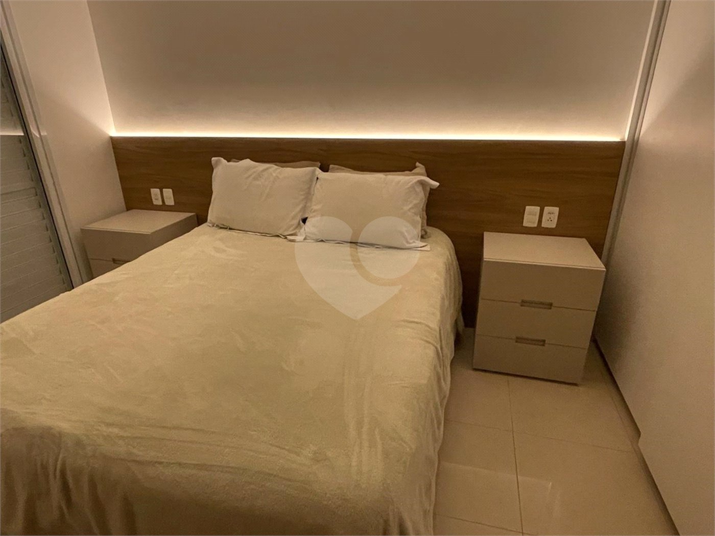 Apartamento à venda com 3 suítes em Vila Progredior, São Paulo, SP