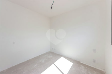 Apartamento à venda com 3 suítes em Vila Gomes Cardim, São Paulo, SP