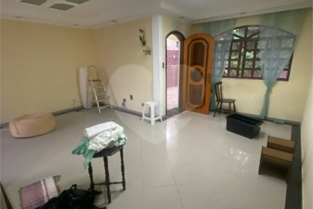 Casa à venda com 3 quartos, sendo 1 suíte, em Vila Mazzei, São Paulo, SP