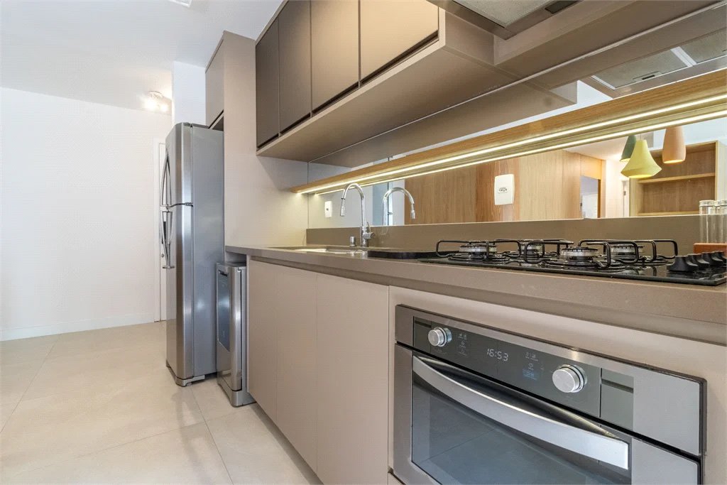 Apartamento para alugar com 1 suíte em Alto de Pinheiros, São Paulo, SP