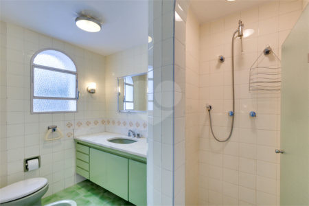 Apartamento à venda com 4 quartos, sendo 2 suítes, em Granja Julieta, São Paulo, SP