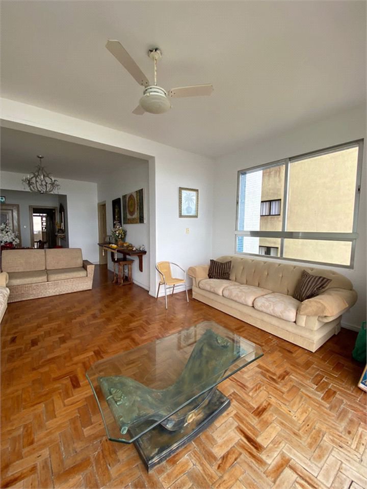 Apartamento com 3 dormitórios à venda, 150 m² por R$ 1.100.000,00 - Pitangueiras - Guarujá/SP