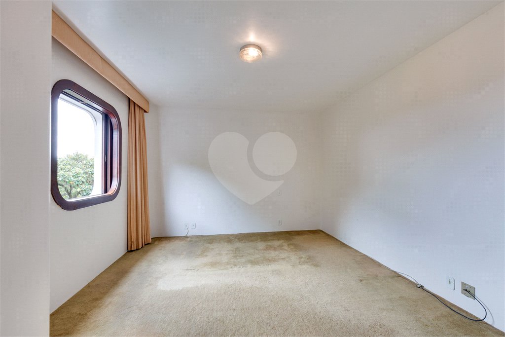 Apartamento à venda com 4 quartos, sendo 2 suítes, em Granja Julieta, São Paulo, SP
