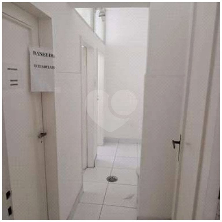 Conjunto comercial, 420 m², para venda ou locação na República