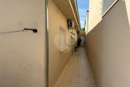 Casa à venda com 2 quartos, sendo 1 suíte, em Jardim Shangri-lá, Itapetininga, SP