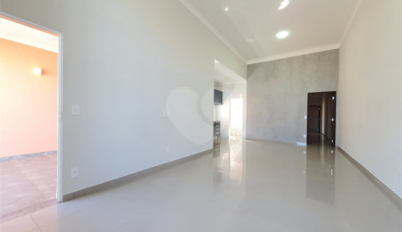 Casa à venda com 3 quartos, sendo 1 suíte,  no condomínio Residencial Reserva das Paineiras, Itapetininga - SP
