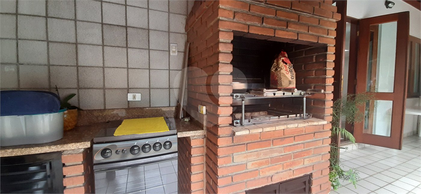 Sobrado à venda com 5 suítes em Tremembé, São Paulo, SP