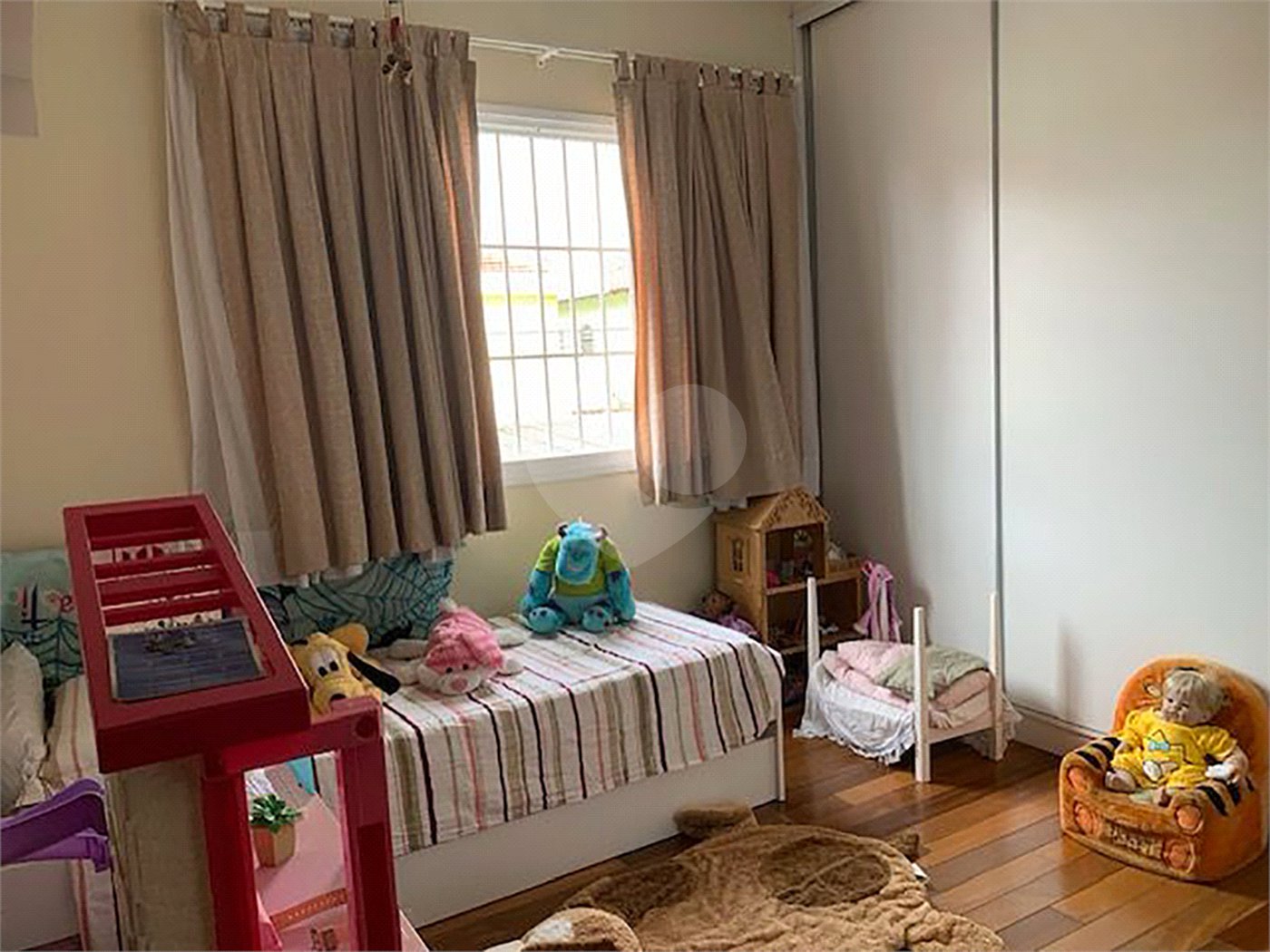 Sobrado à venda com 3 quartos em Vila Paulicéia, São Paulo, SP