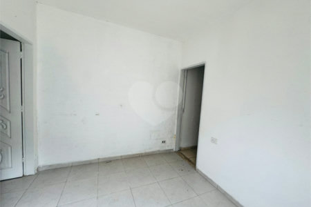 Casa à venda com 3 quartos, sendo 1 suíte, em Vila Galvão, Guarulhos, SP