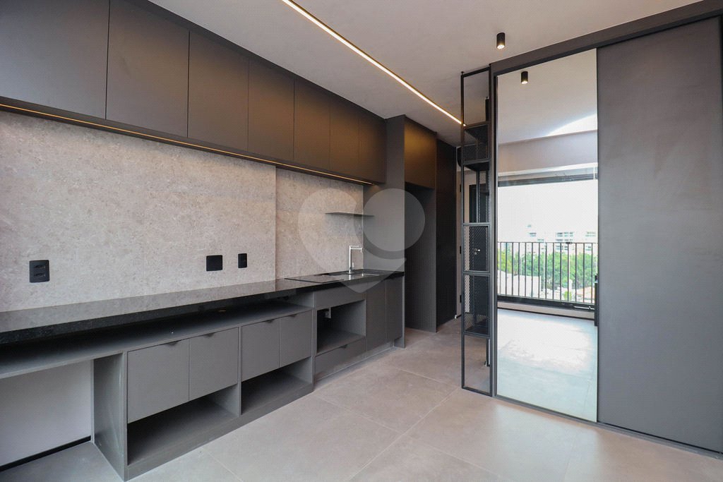 Apartamento à venda ou para alugar com 1 quarto em Pinheiros, São Paulo, SP