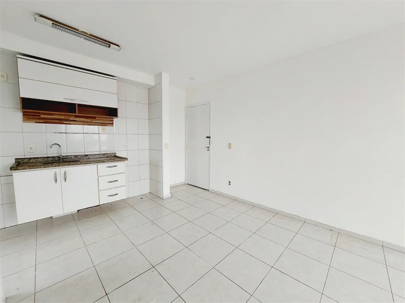 Apartamento à venda ou para alugar com 2 quartos em Vila Anastácio, São Paulo, SP