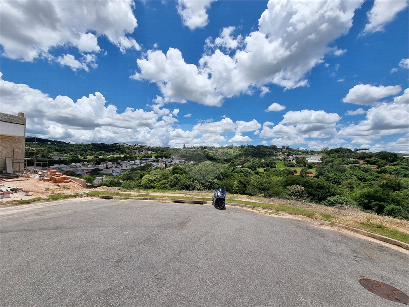 Terreno à venda no condomínio Residencial Recanto das Palmas, Vinhedo - SP