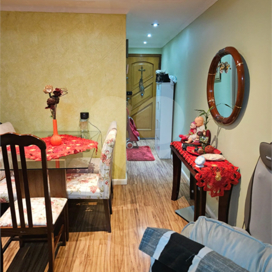 Apartamento à venda com 2 quartos em Vila Medeiros, São Paulo, SP