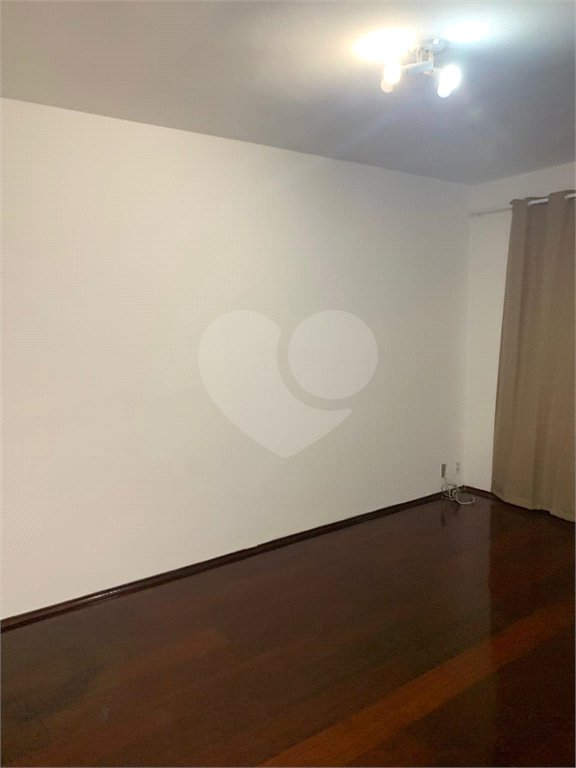 Casa para alugar com 3 quartos em Vila Dalva, São Paulo, SP